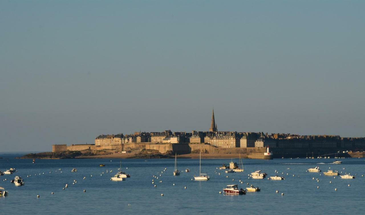Le Servannais Saint-Malo Exterior photo